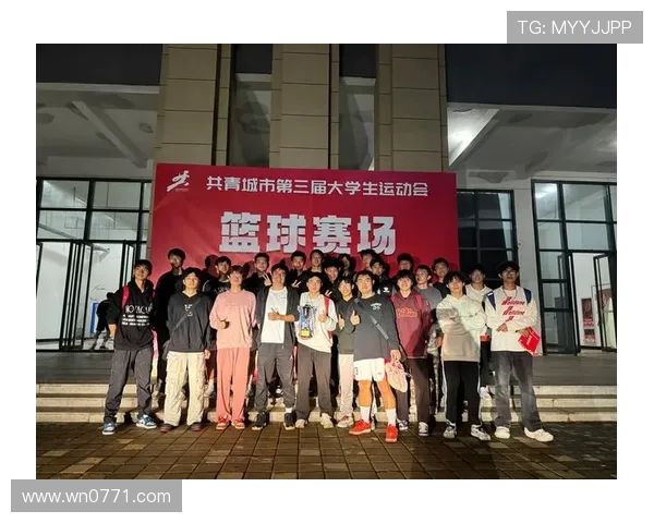 上海篮球队荣登篮球战术排行榜第三名展现强大实力与团队协作 上海篮球队荣登篮球战术排行榜第三名展现强大实力与团队协作